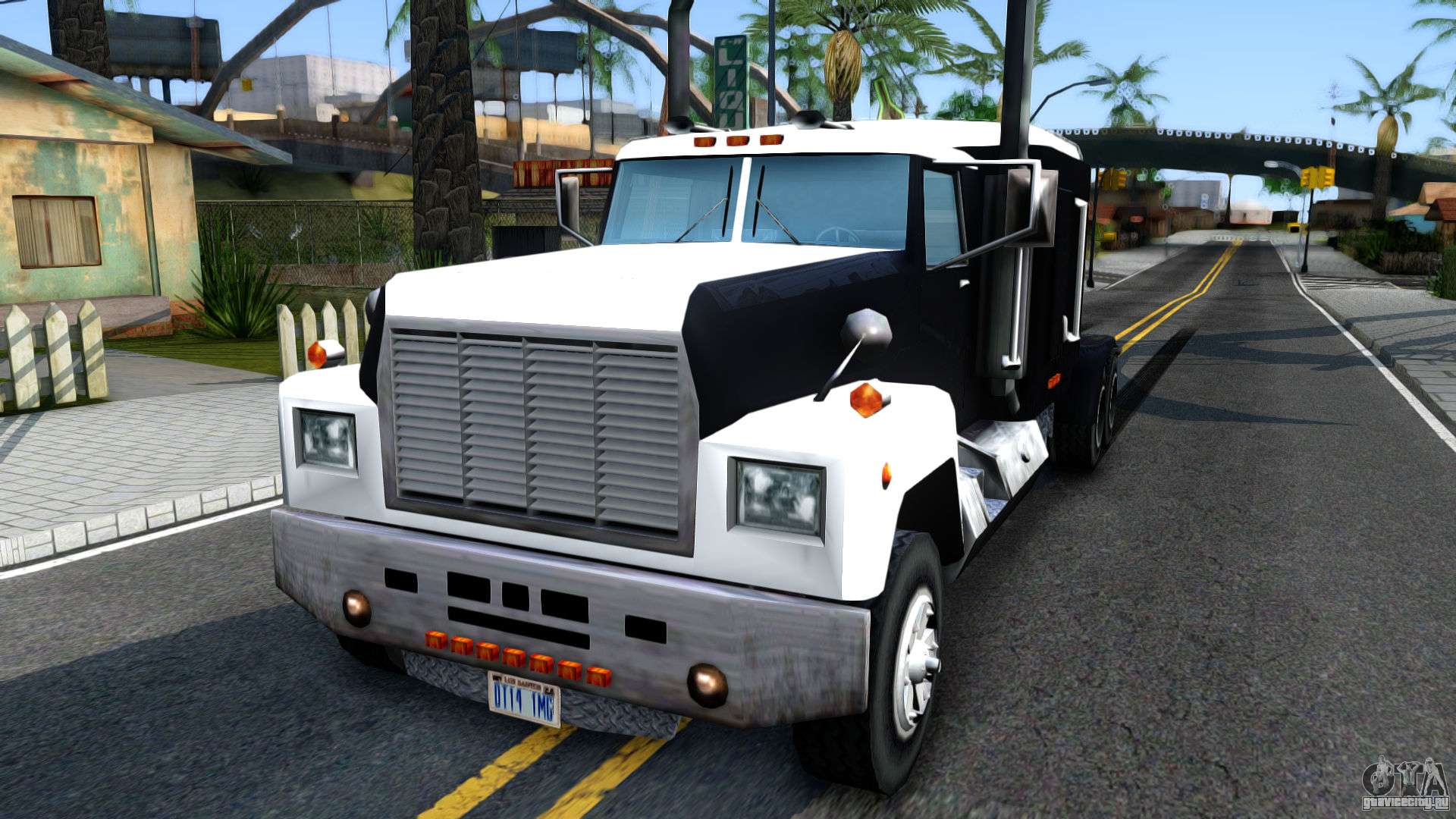 Мод на стандартный грузовик - Realistic Tanker для GTA San Andreas. 