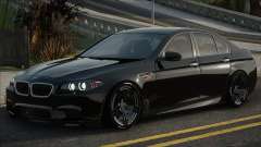 BMW M5 F10 Blek