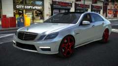 Mercedes-Benz E63 AMG HT для GTA 4